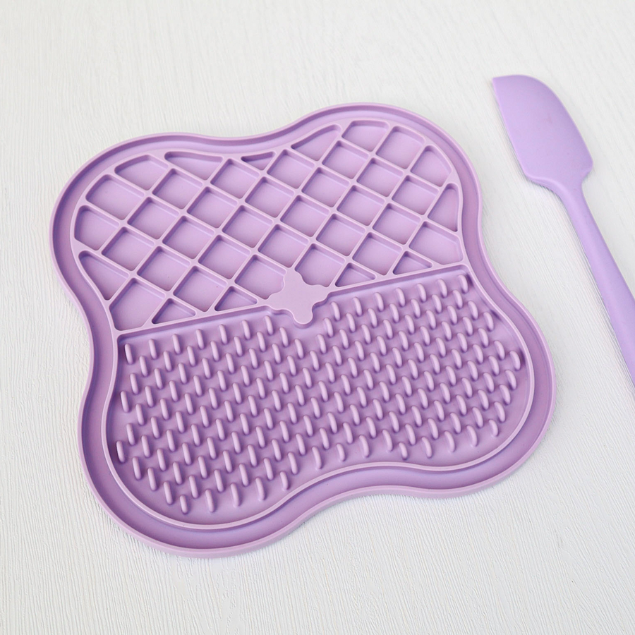 Glamorous Pups : Pet Slow Feeding Set – Silicone Slow Feeder, Licking Plate & Travel Bowl for Puppies & Small Breeds