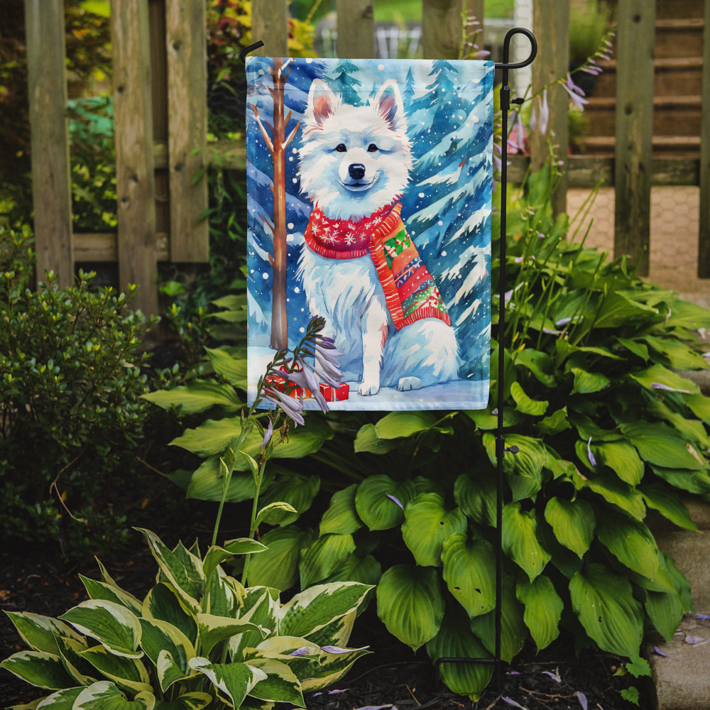 Glamorous Pups : American Eskimo Christmas Garden Flag