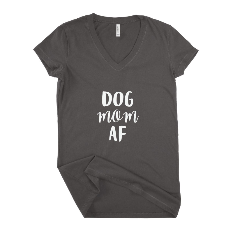Glamorous Pups : Dog Mom AF Women T-shirt