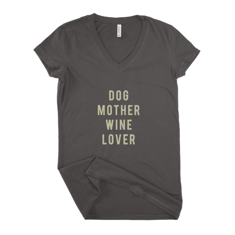 Glamorous Pups : Dog Mother Wine Lover Women T-shirt