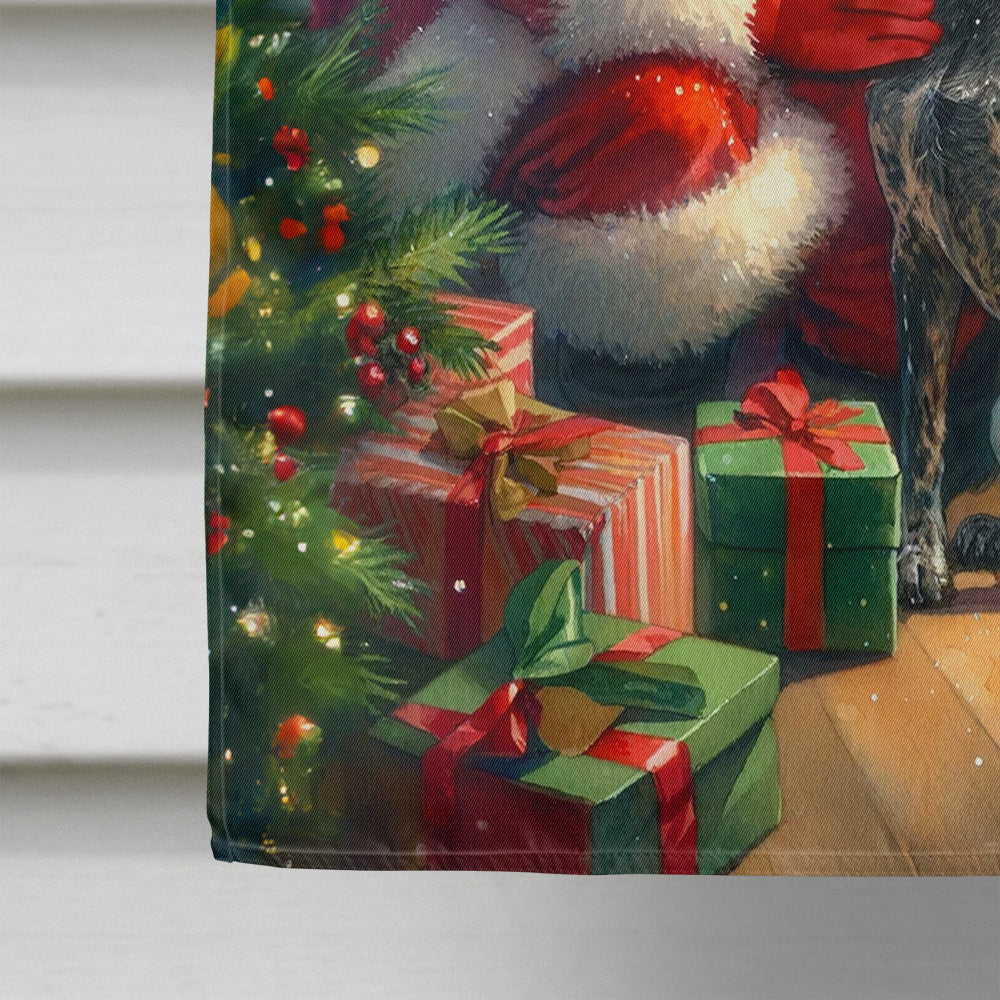 Glamorous Pups : German Shorthaired Pointer and Santa Claus House Flag