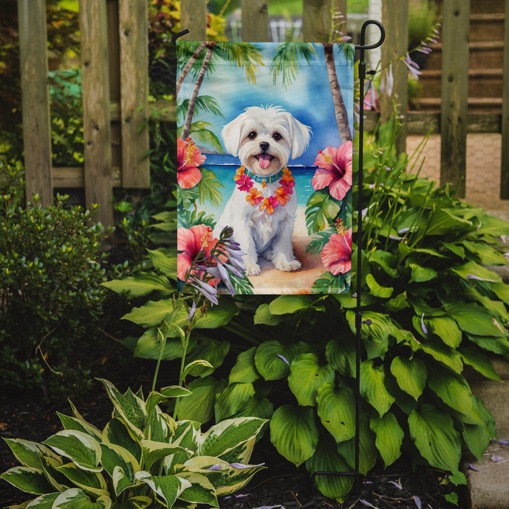Glamorous Pups : Maltese Luau Garden Flag