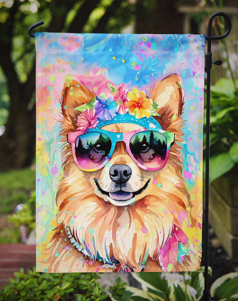 Glamorous Pups : Pomeranian Hippie Dawg Garden Flag