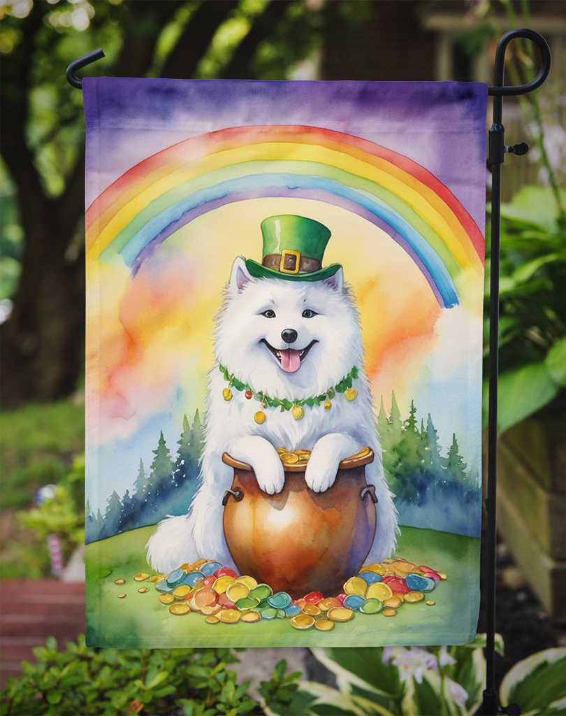 Glamorous Pups : Samoyed St Patrick's Day Garden Flag